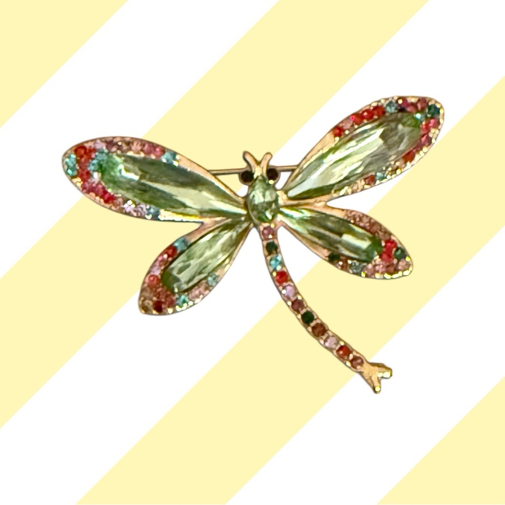 Green Dragonfly Brooch in Gold Tone